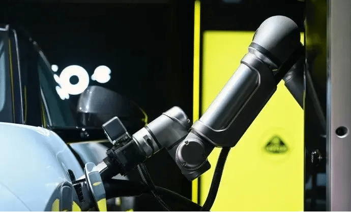 上海車展路特斯展臺(tái)活動(dòng)現(xiàn)場(chǎng)